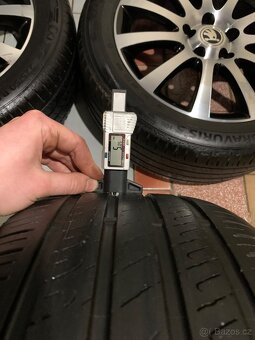 Alu kola Škoda R17 5X112 LETNÍ PNEU 225/50 R17 ANNAPURNA - 10