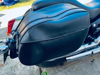 HONDA VT1100 C2 Shadow SABRE model 2005 - 10
