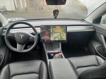 Tesla model 3 2021 Refresh - 10