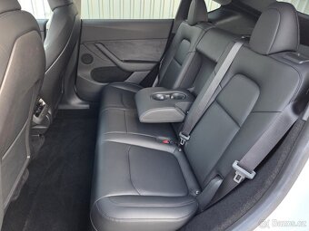 Tesla Model Y AWD Long Range Záruka SOH 96% - 10