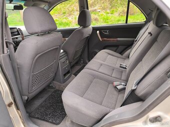 Kia Sorento 2.5CRDi 103kw, manuální převodovka - 10
