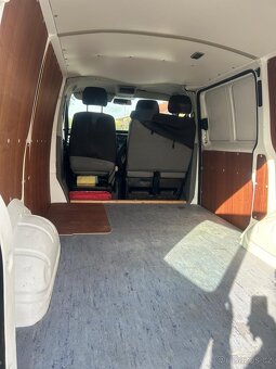 VW TRANSPORTER T5 1.9TDI 62KW TAŽNÝ BEZ KOROZE - 10