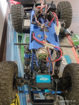 RC auto Carson X-Crawlee Pro 4x4 1:10 - 10