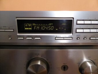 ONKYO T-4211 špičkový tuner s RDS, 30 předvoleb - 10