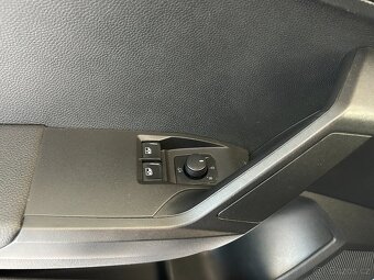 Seat Ibiza 1.0 MPI,SERVISKA,NOVÉ ROZVODY - 10