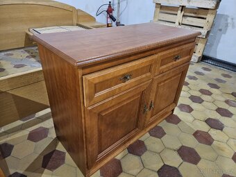 Celý set 3 ks nábytku - 10