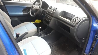Škoda Roomster 1.2 - 10