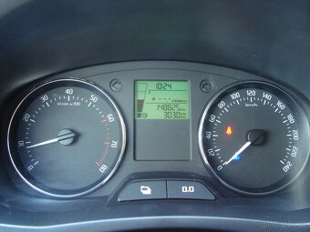 Škoda Fabia 2 combi 1.2TSi, 1.majitel, STK 6/2027 - 10