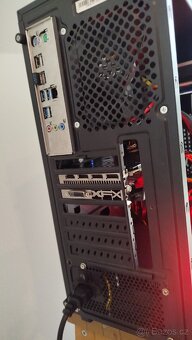 Prodám pc - 10