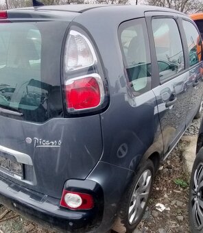 Citroën C3 Picasso, 2008- - 10