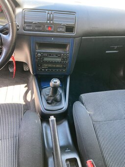 VW Golf 4 V5 AGZ 110kw - 10