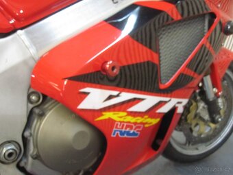 Honda VTR 1000 SP1 - 10