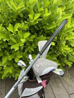 Prodám zánovní dámský golfový set Callaway - 10