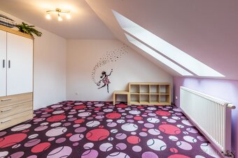 Prodej domu po celkové rekonstrukci - Kladno. - 10