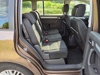 Nabízím k prodeji Volkswagen Touran 1.2 TSI 77 Kw edice Cup - 10