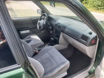 Subaru Forester 2.0i T - 10