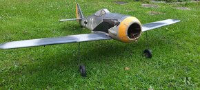 Maketa Focke-Wulf Fw 190 - 10