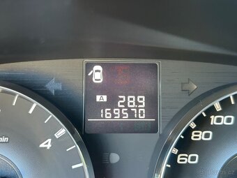 Subaru Legacy Outback 2.0D 110KW - 10