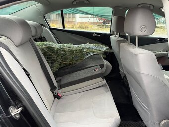 Volkswagen Passat 1.9 TDI (77kW) Sedan STK 2026 Tažné - 10