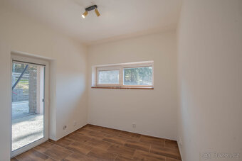 Prodej domu 6+kk/T, 160 m2, pozemek 851 m2, Hlásná Třebáň -R - 10