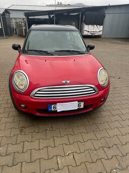 MINI COOPER COMBI CLUBMAN - 10