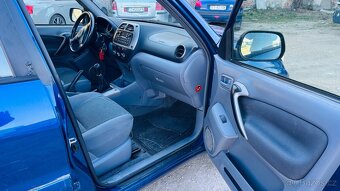 Toyota Rav4 D4D - 10