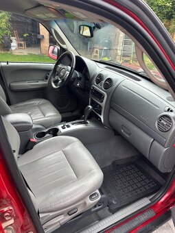 Jeep Cherokee KJ , Liberty , 2,8 CRD , r.v. 2007 - 10