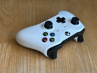 Xbox One S 500GB + ovladač + kompletní krabice, TOP - 10