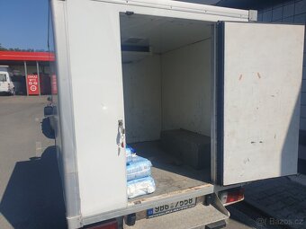 Citroen Jumpy chlaďák - obytný - 10
