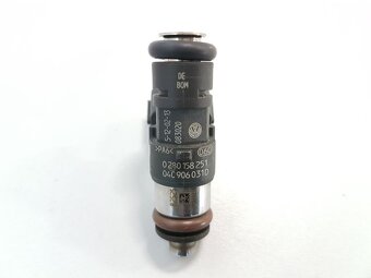 Vstřikovače 1,0 MPi Škoda Citigo 04C906031D - i kusy - 10