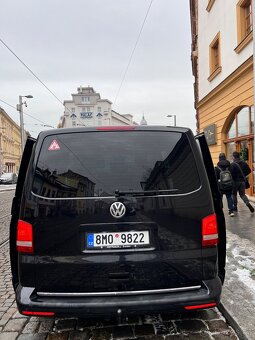 Volkswagen Multivan T5 Highline 2015, 132 kW, 171 000 km - 10