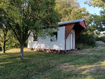 🏡 Prodej zahrady 1026 m² se zahradním domkem a studnou - 10