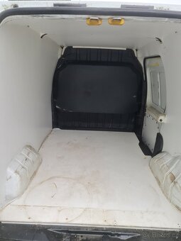 Ford Transit CONNECT - 10