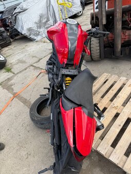 Ducati Monster 937ccm 82kw rv:2023/9 silně havarovaná - 10