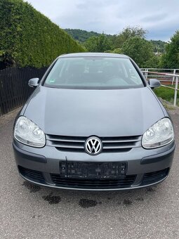 VW Golf 1,4i 55kW - 10