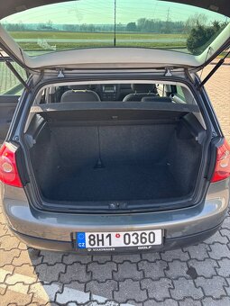 Volkswagen Golf 5, 1.6 75kW - 10