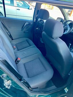 Volkswagen Polo II 2001 - se zimní sadou gum, tažnou koulí - 10