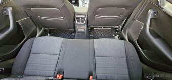 Škoda Octavia, 1.6 TDI - servisováno - 10