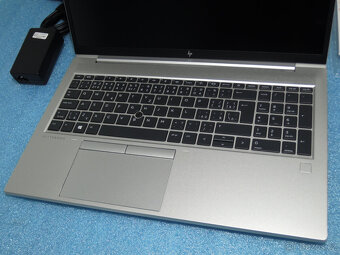 HP EliteBook 855 G8 IPS 15.6“ 16GB Ryzen 5400 4GHz 512 SSD - 10