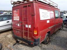VW LT 28 2,5TDI 80kW 2001 - díly z pojizdneho vozu - 10