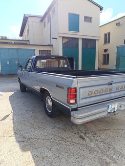 Dodge RAM - 10