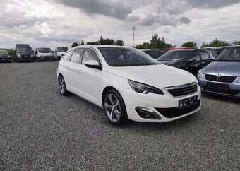Peugeot 308 1.2i Klima, Navi, Tempomat benzín manuál 60 kw - 10