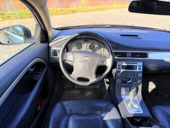 VOLVO S80 2.4D D5 - 10