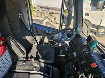Iveco EuroCargo 140-280 Plachta, Hydraulické čelo, 14 tun - 10