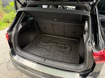 VW Tiguan R-LINE - 10