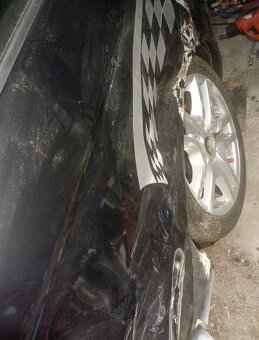 Bmw E46 compact 325ti po faceliftu - 10
