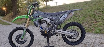 Kawasaki KX250F - 10