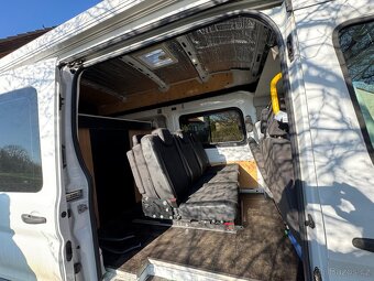 Obytná dodávka Ford Transit - 10