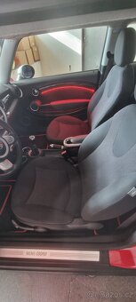 Mini Cooper R56 - 10