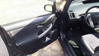 Toyota Prius hybrid 3 generace 2012 - 10